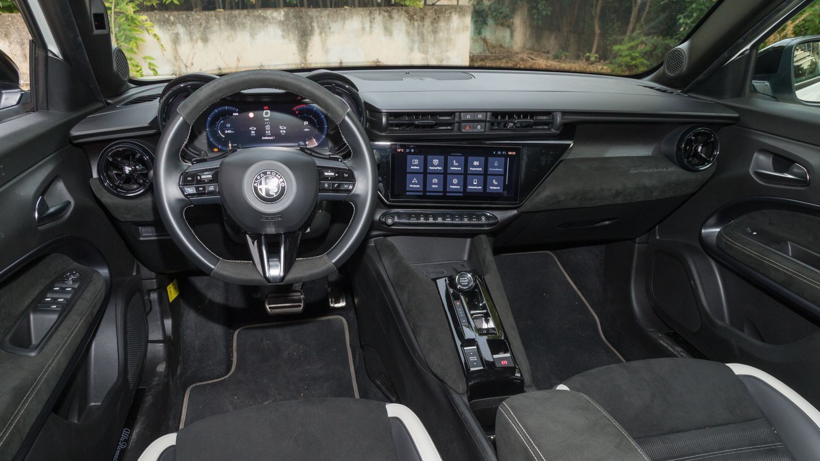 Alfa Romeo Junior Ibrida 145 PS: Ιταλική φινέτσα με υβριδική «καρδιά»